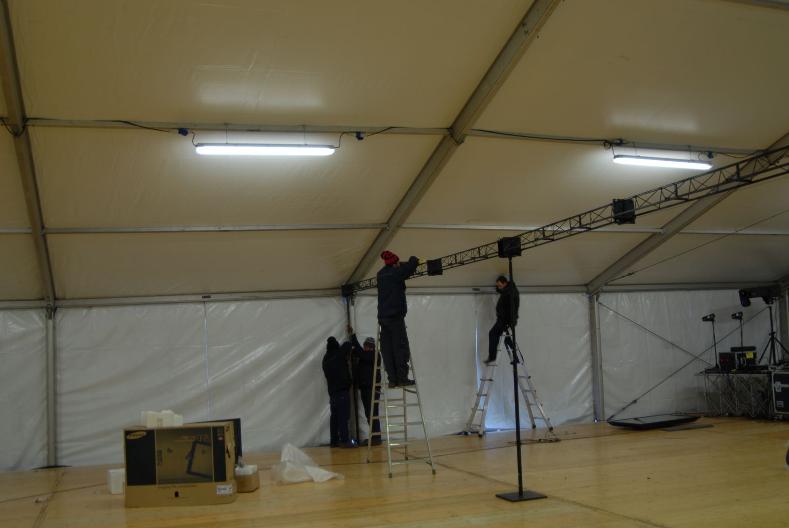 Costruzione Palaclan 00101